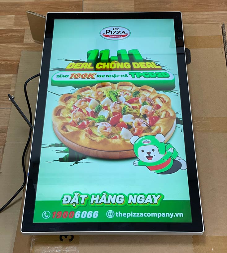 màn hình quảng cáo lcd treo tường 32inch