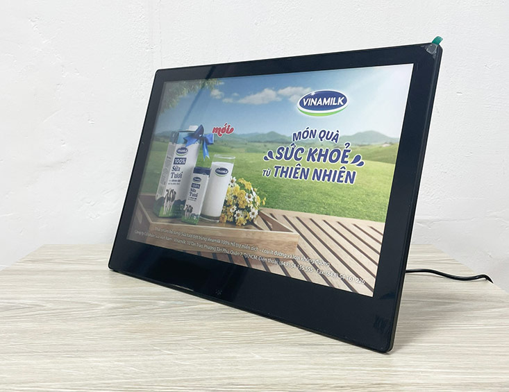 màn hình quảng cáo lcd để bàn 13inch