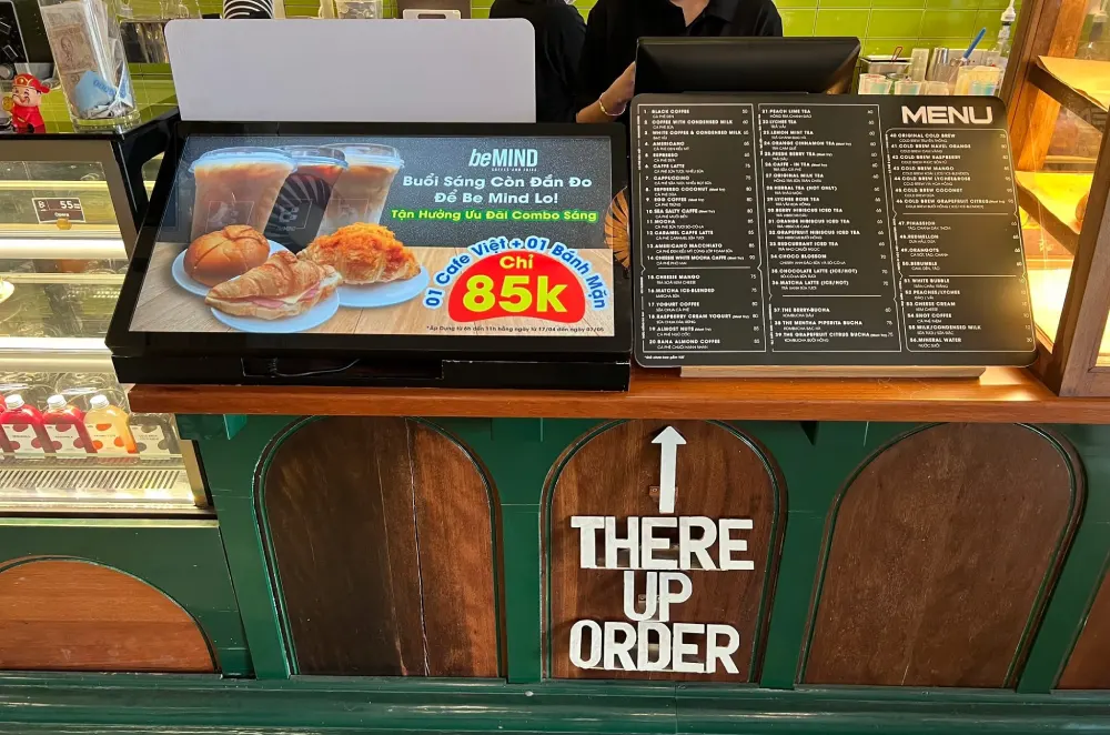 Màn hình quảng cáo LCD 27inch treo tường sử dụng thay thế cho menu giấy