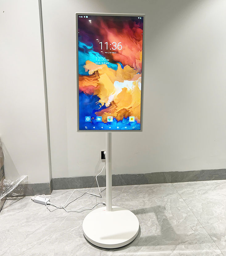 màn hình di động 32inch màu trắng