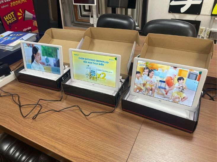 màn hình quảng cáo LCD 10inch Tân HảI Thái 2025