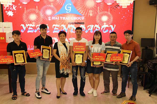 nhân viên xuất sắc của công ty Tân Hải Thái